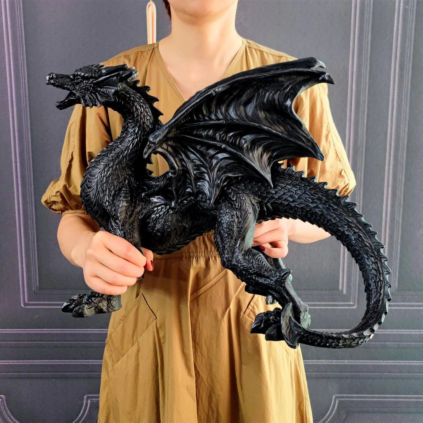 Large size gothic roaring pterosaur statue fantasy decoration